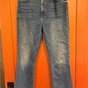 MOTHER The Hustler Ankle Fray jeans in Grasping at Straws wash